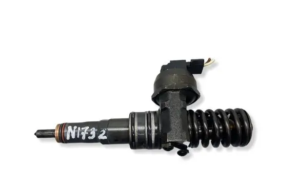 Audi A3 S3 A3 Sportback 8P Fuel injector 038130073BN 0414720313 080730