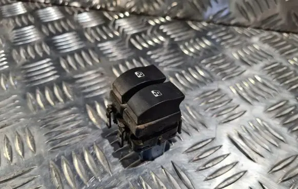 Renault Scenic II - Grand scenic II Electric window control switch