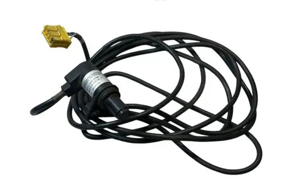 Mercedes-Benz Sprinter W906 Speed sensor (speedometer sensor) A0165422517 80046309
