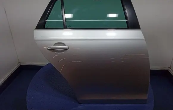 Volkswagen Golf Plus Rear door 