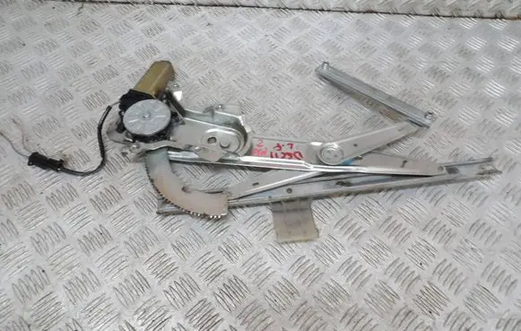 Land Rover Discovery Front door window regulator with motor