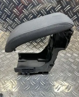 Citroen C4 Cactus Armrest 