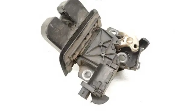 Audi A4 S4 B7 8E 8H Tailgate/trunk/boot lock/catch/latch 8P4827505C