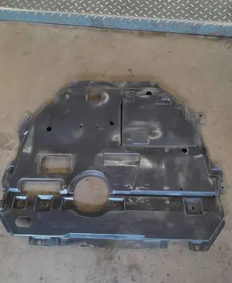 Toyota Avensis T270 Engine splash shield/under tray 5141002170