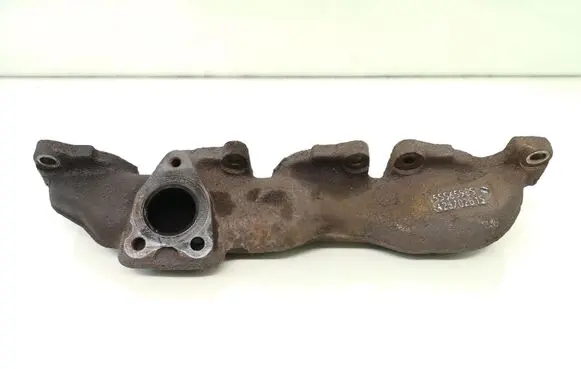 Opel Insignia A Exhaust manifold 55565985 428702815