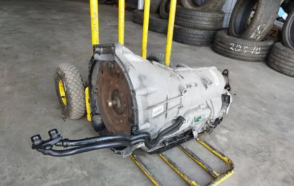 BMW 3 E92 E93 Automatic gearbox 7630967 1071032 7591971