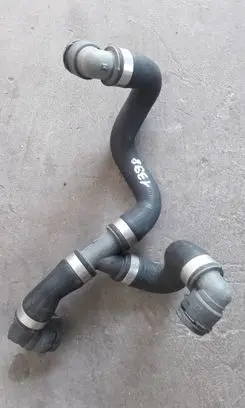 Mercedes-Benz S W222 Engine coolant pipe/hose 2055013984