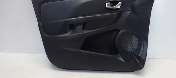 Renault Clio IV Front door card panel trim 809016639R