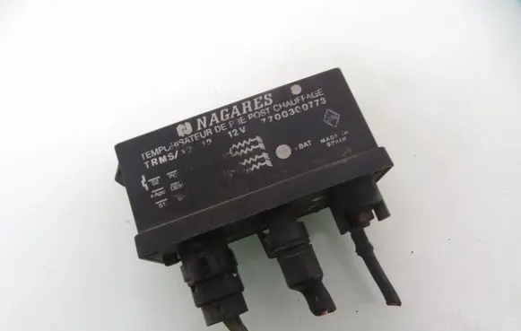 Renault Master II Glow plug pre-heat relay 7700300773