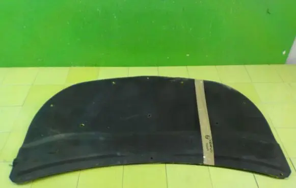 Mitsubishi Outlander Engine bonnet/hood sound/heat insulation XP192