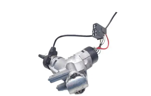 Mercedes-Benz Vito Viano W638 Ignition lock A9014600104