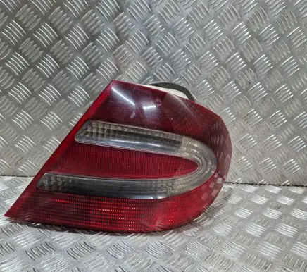 Mercedes-Benz E W211 Rear/tail lights A2098200264 15466200