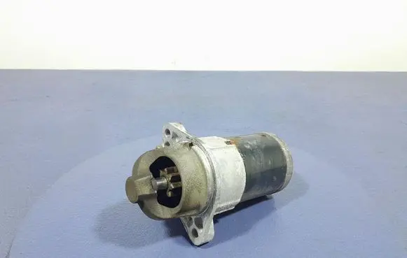 Suzuki SX4 Starter motor 3110063J1