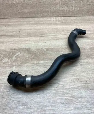 Mercedes-Benz E W211 Engine coolant pipe/hose A2118300496