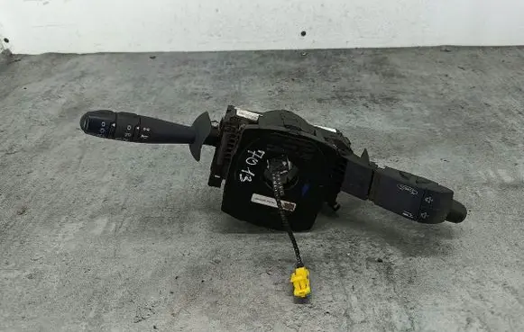 Renault Master II Wiper turn signal indicator stalk/switch 8200878700