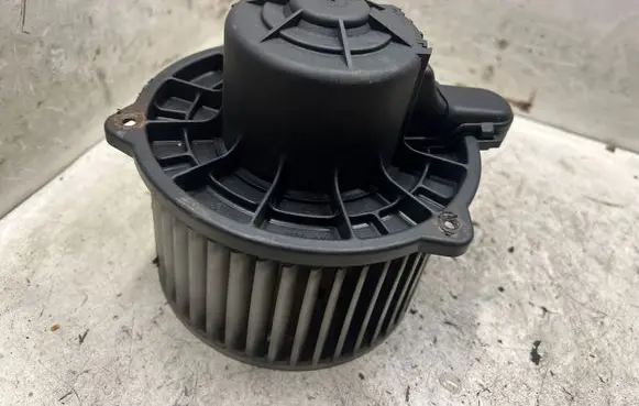 Heater fan/blower