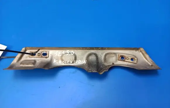 Mercedes-Benz 380 560SEC C126 Exhaust heat shield