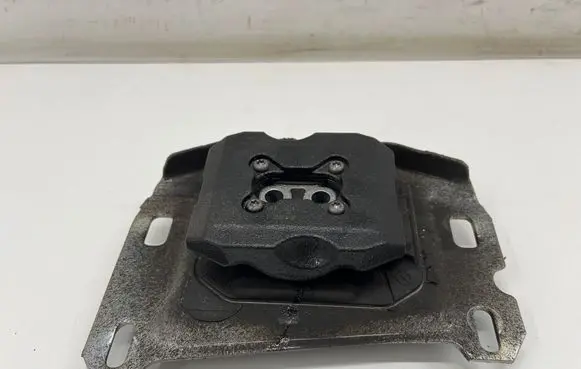 Peugeot 3008 III Gearbox mount 9851773180