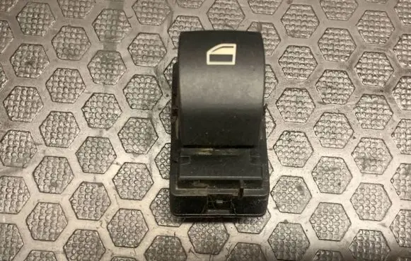 BMW 5 E60 E61 Electric window control switch 6922244 5779804