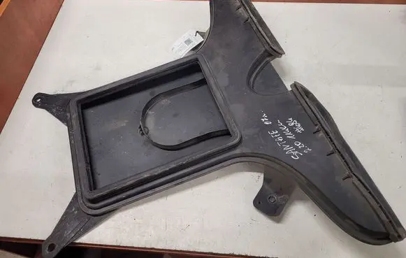 Hyundai Santa Fe Air intake duct part 282202B000