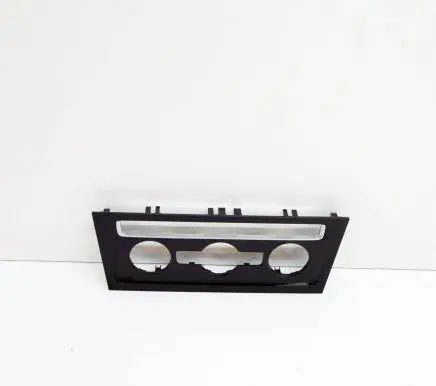 Volkswagen Golf VII Dashboard glove box trim 5G2863100C 5G2863042