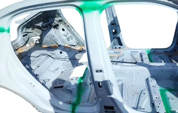Polestar 2 Pillar (middle) 32234156 32262389 32277189