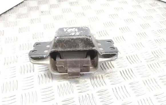Skoda Yeti (5L) Engine mount bracket 1K0199555