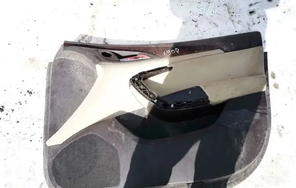 Opel Insignia A Front door card panel trim 13327648