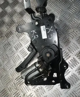 BMW X5 E53 Seat adjustment motor 013803 C08810