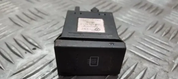 Volkswagen PASSAT B5 Windscreen/window heater switch 3B0959621C
