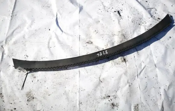 Seat Alhambra (Mk1) Wiper trim 7m0853185c