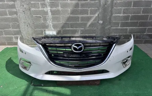 Mazda 3 III Front bumper 