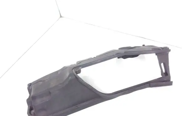 BMW X5 E53 Air filter box cover 7793203 13717793203