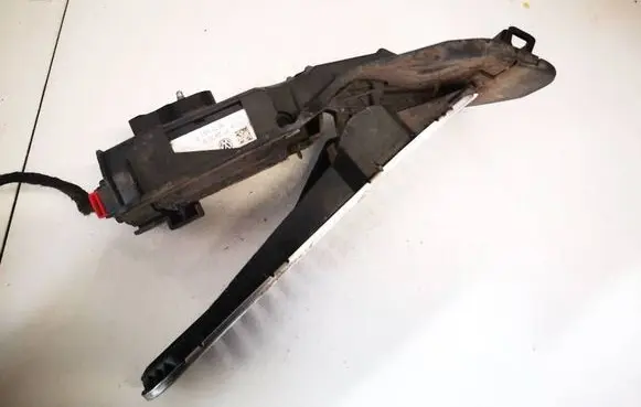 Mitsubishi Lancer X Accelerator throttle pedal 1k2721503l 6pv008745-10