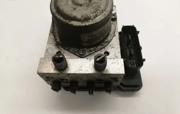 Nissan X-Trail T31 ABS Pump A98000E81