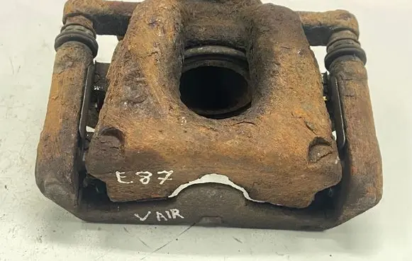 BMW 1 E81 E87 Front brake caliper