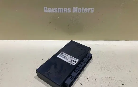 BMW 5 E60 E61 Gateway control module 9157157