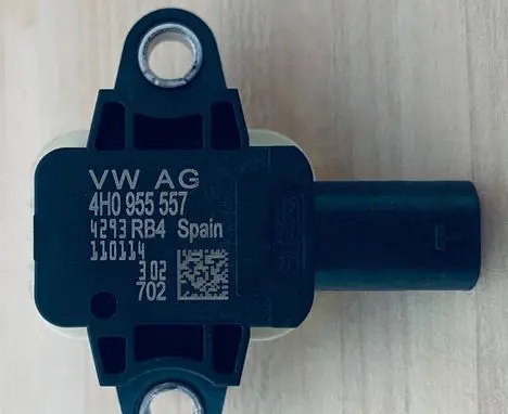 Audi A6 S6 C7 4G Airbag deployment crash/impact sensor 4H0955557