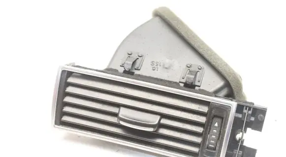 Audi A6 S6 C6 4F Dashboard air vent grill cover trim 4F2820901D