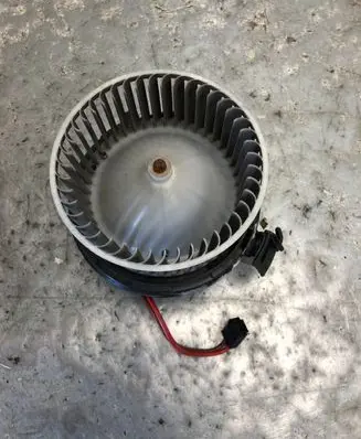 Mercedes-Benz C W204 Heater fan/blower V7771001