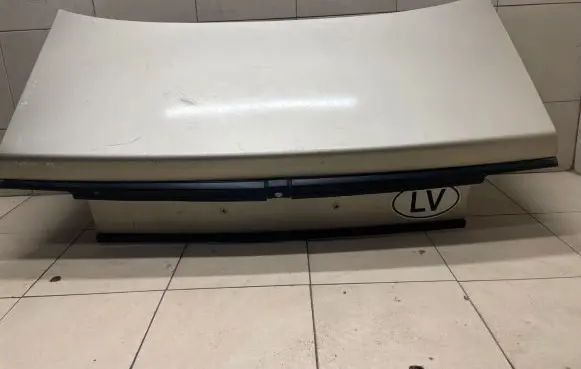 Volkswagen Jetta II Tailgate/trunk/boot lid