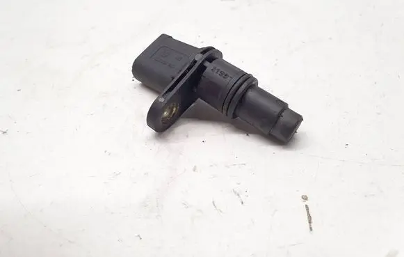Volkswagen Multivan T5 Crankshaft position sensor 070907601A