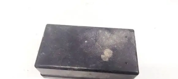 Nissan Primera Fuse box cover 