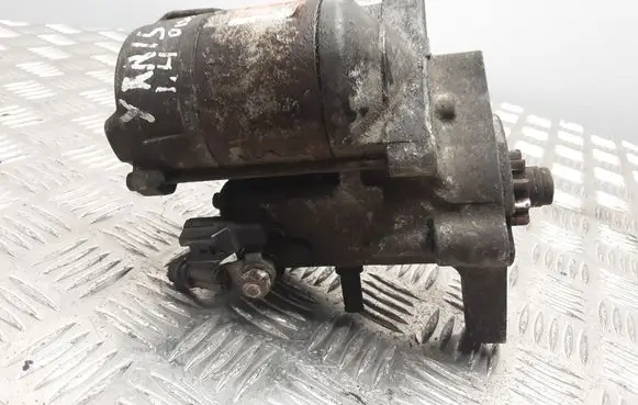 Toyota Yaris Starter motor 2810033050 4280000570