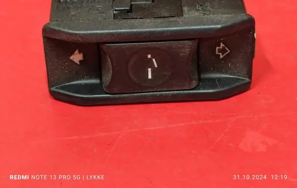 BMW 5 E39 Sunroof switch 6907288 03015010 61316907288