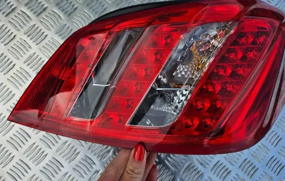 Peugeot 508 Rear/tail lights 9686293680