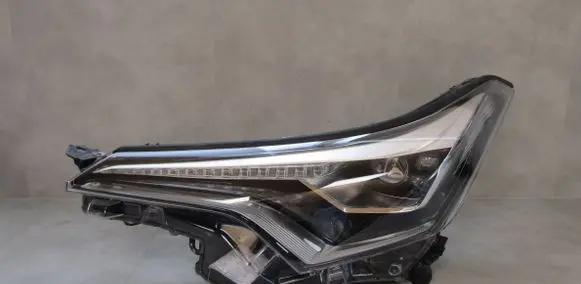 Toyota C-HR I Headlight/headlamp 81150F4170 22062015 17921F