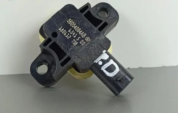 Dodge Durango Airbag deployment crash/impact sensor 56054084AB