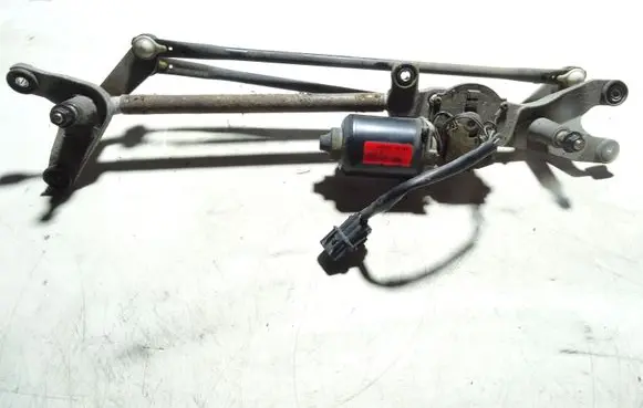 KIA Sorento Front wiper linkage and motor 981003E900