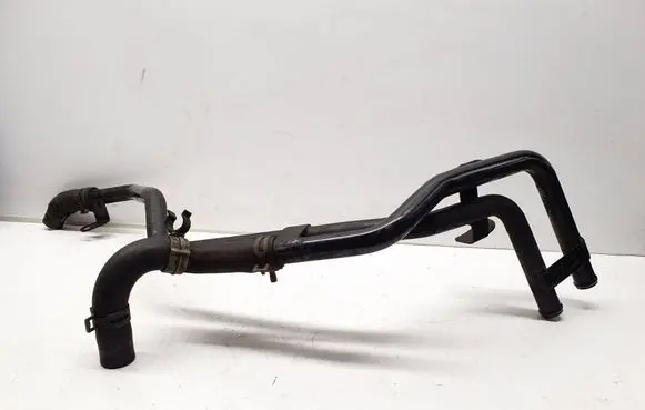 Volkswagen Touareg I Engine coolant pipe/hose 7L6121070D